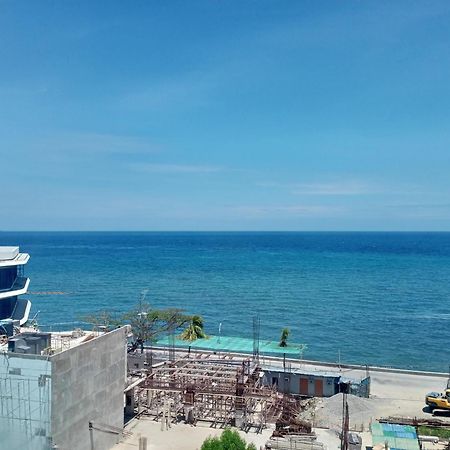 Condotel DC Dumaguete City Esterno foto