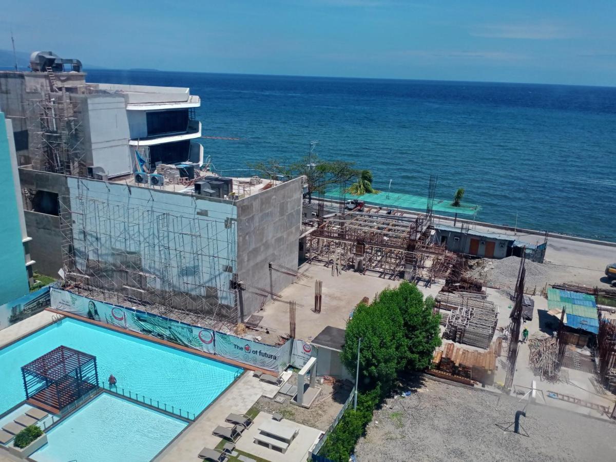 Condotel DC Dumaguete City Esterno foto